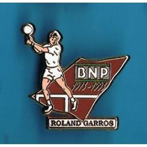 Pin’s de la BNP à l’effigie de Roland-Garros-1993-DR