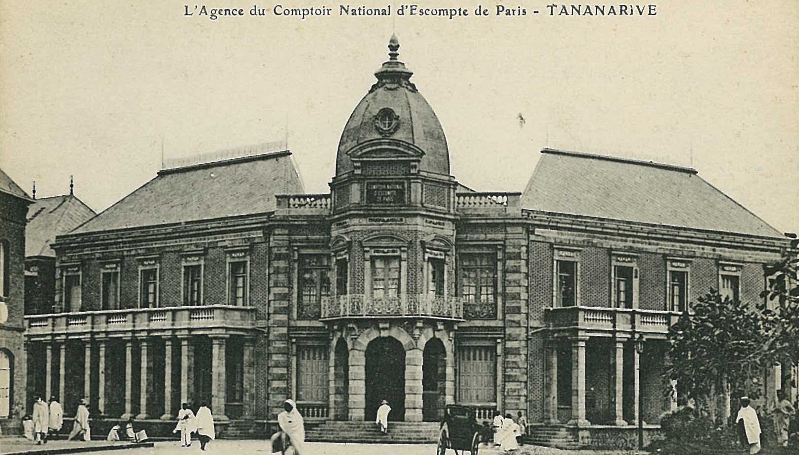 CNEP's branch at Tananarive (Madagascar) in the nineties - BNP Paribas Historical Collections