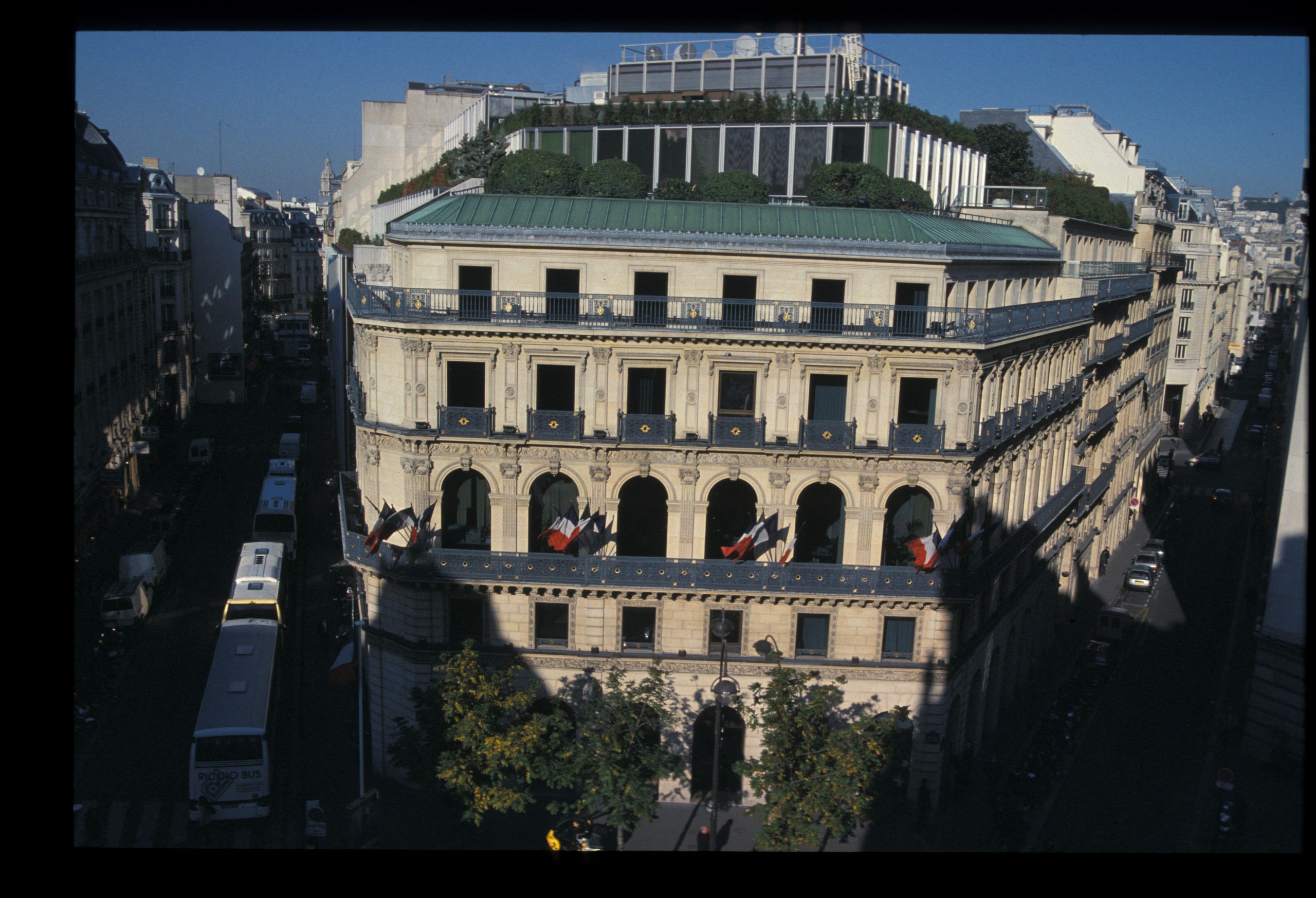 Historic Houses of Paris  パリの歴史的大使館　大判洋書 Historic Houses of Paris: Residences of the Ambassadors