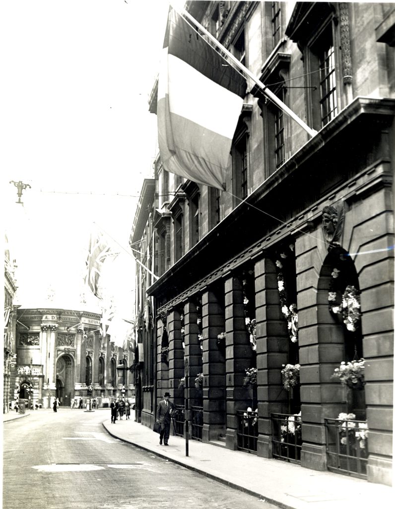 Banque belge pour l'Etranger, London, Bishopsgate 4, ca 1945, BNP Paribas Fortis Historical Archives