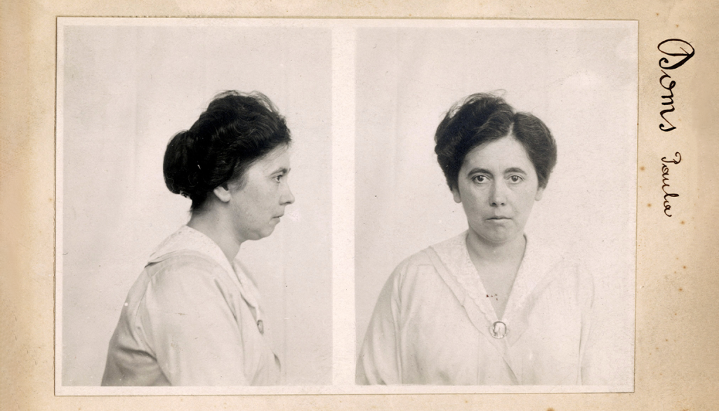 Paula Doms 1ère Femme Employée Par La Cger 1901